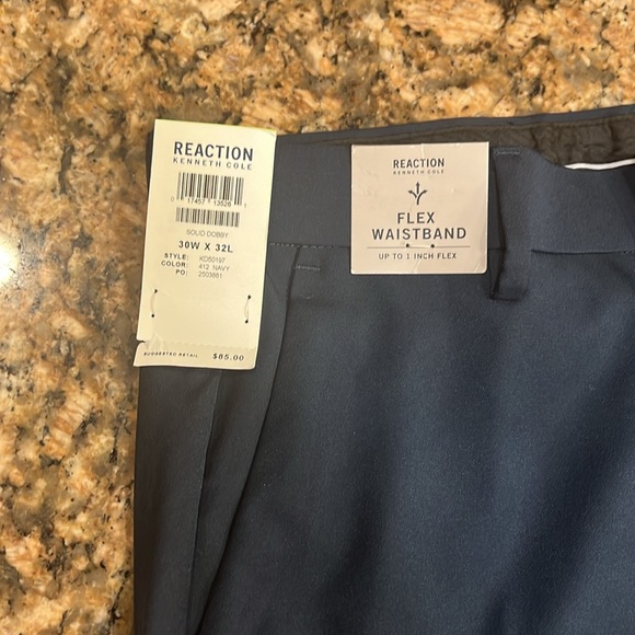 Reaction Kenneth Cole 30W X 32L navy skinny fit flex waistband solid dobby pant - Picture 2 of 7